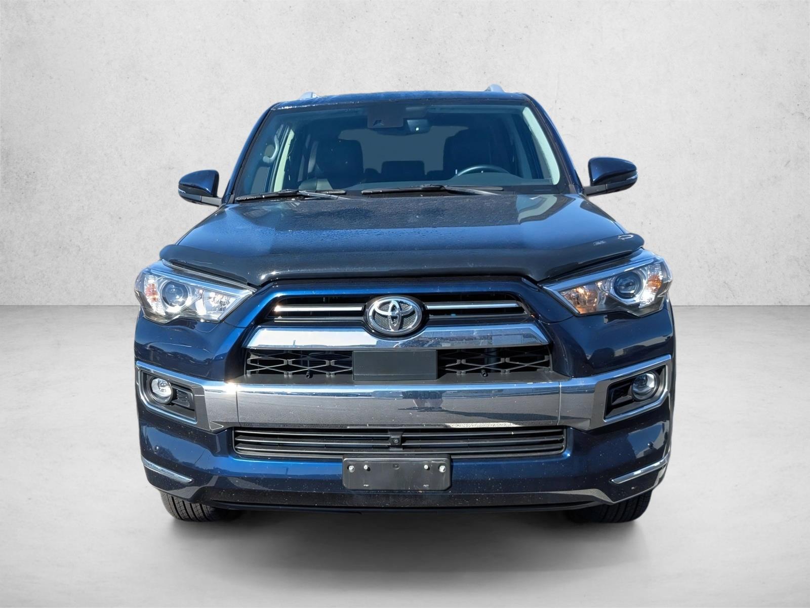 2023 Toyota 4Runner Limited photo 2