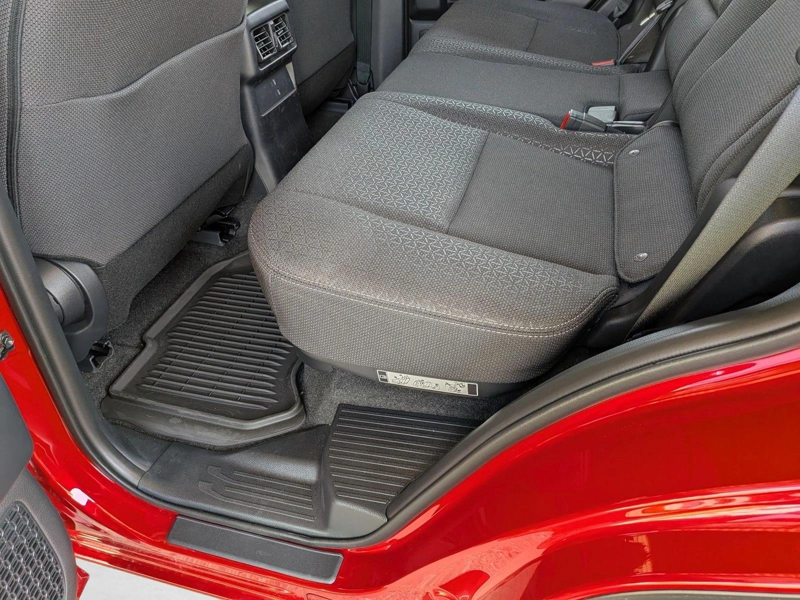 2026 Toyota 4Runner SR5 - Photo 16