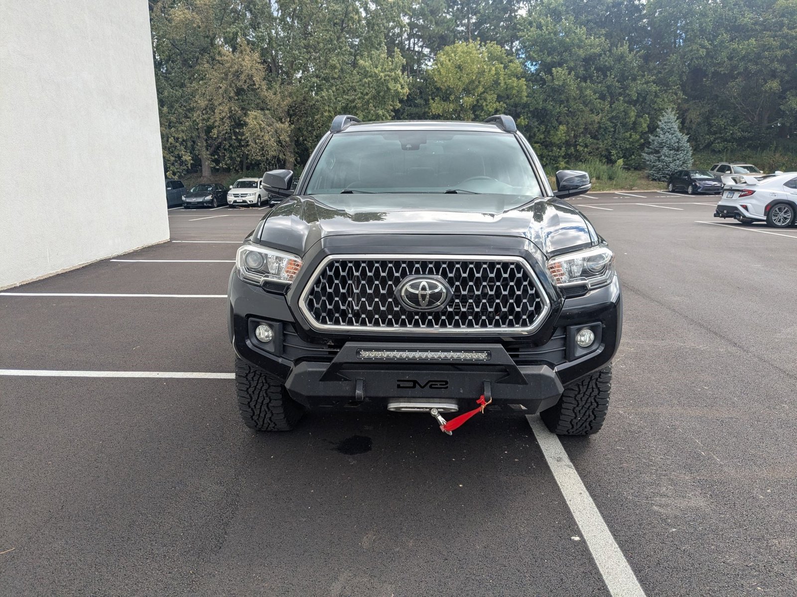 2019 Toyota Tacoma TRD V6 photo 2