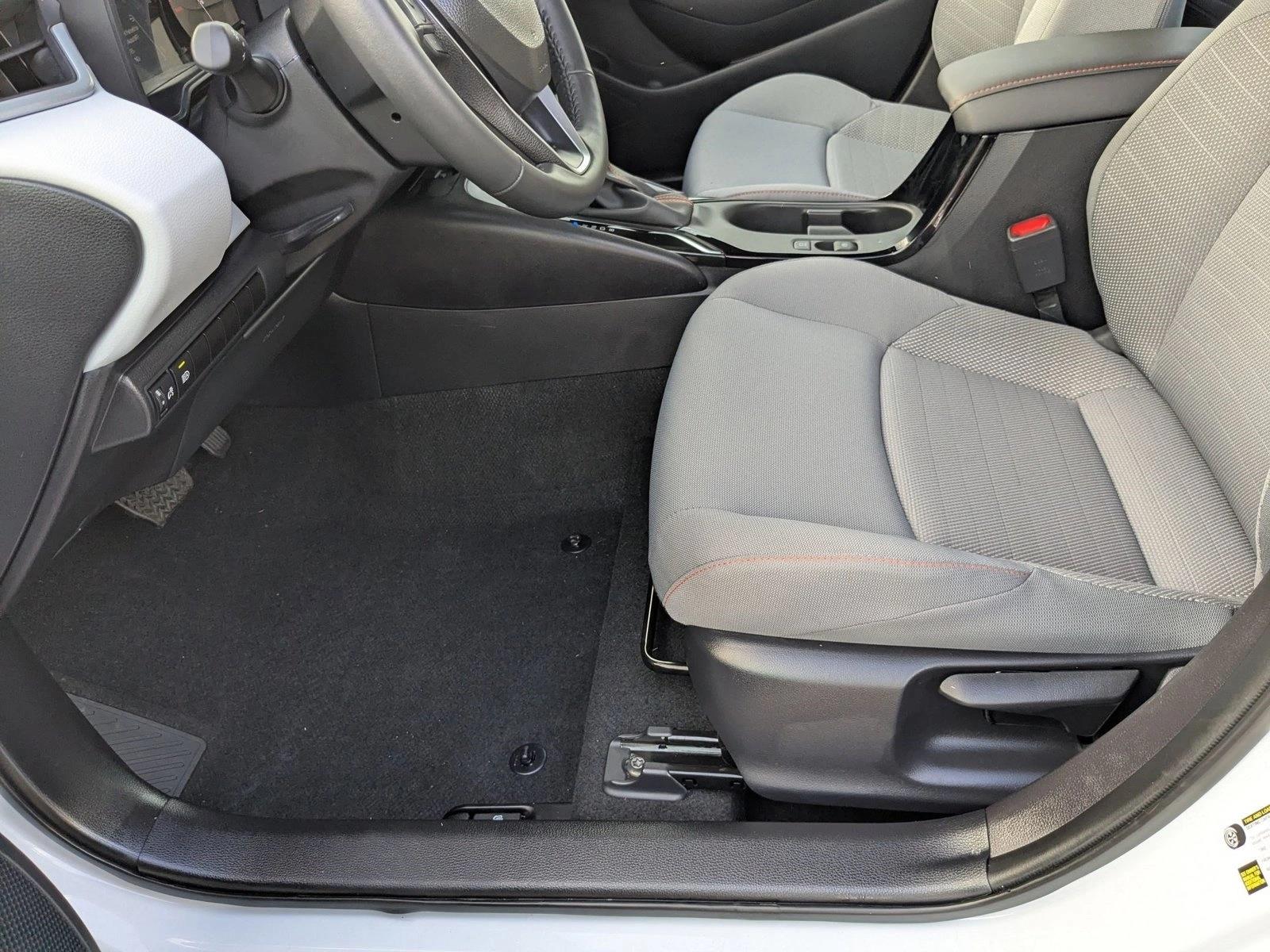 2025 TOYOTA COROLLA - Image 14