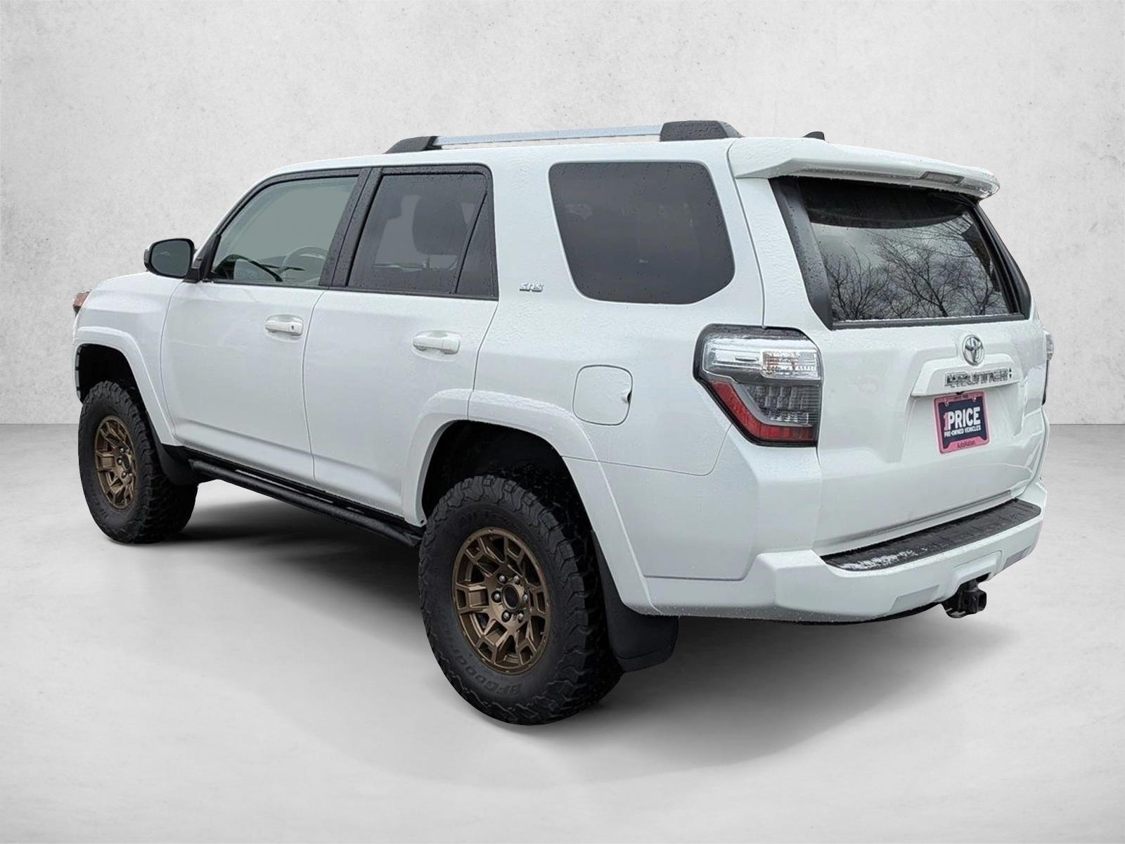 2022 TOYOTA 4RUNNER - Image 7