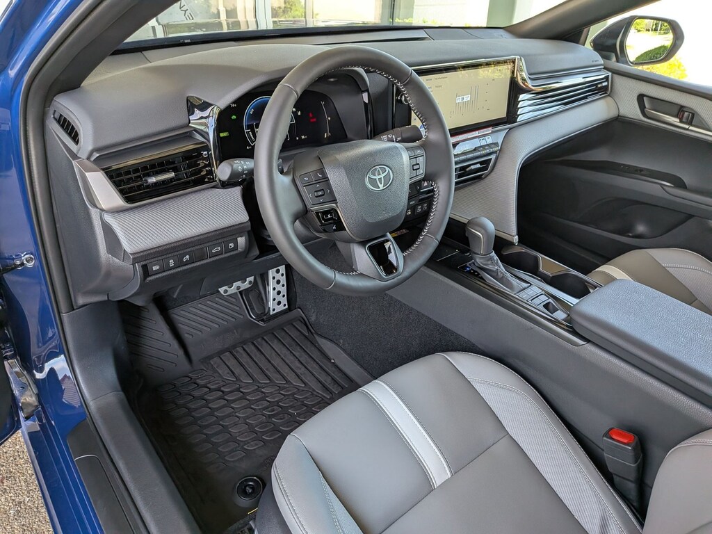 Used 2026 Toyota Camry SE Sedan