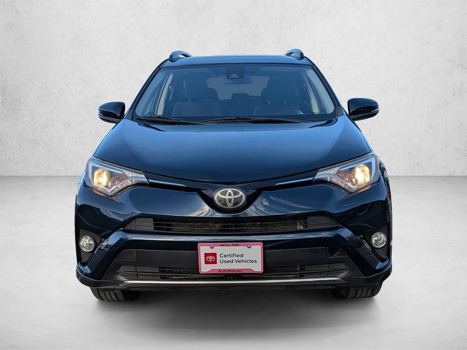 2017 TOYOTA RAV4 - Image 2