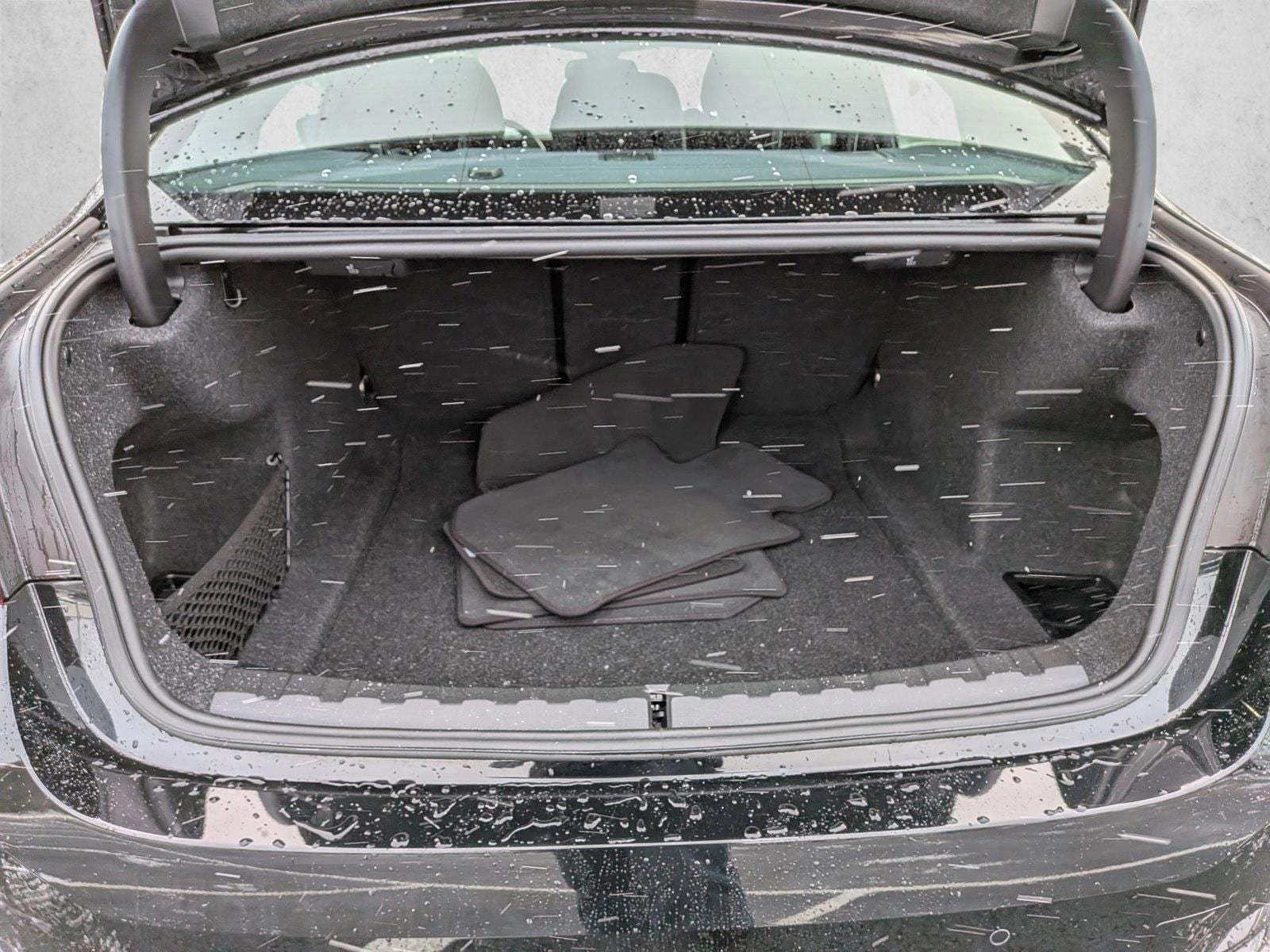 2025 BMW 330I - Image 7