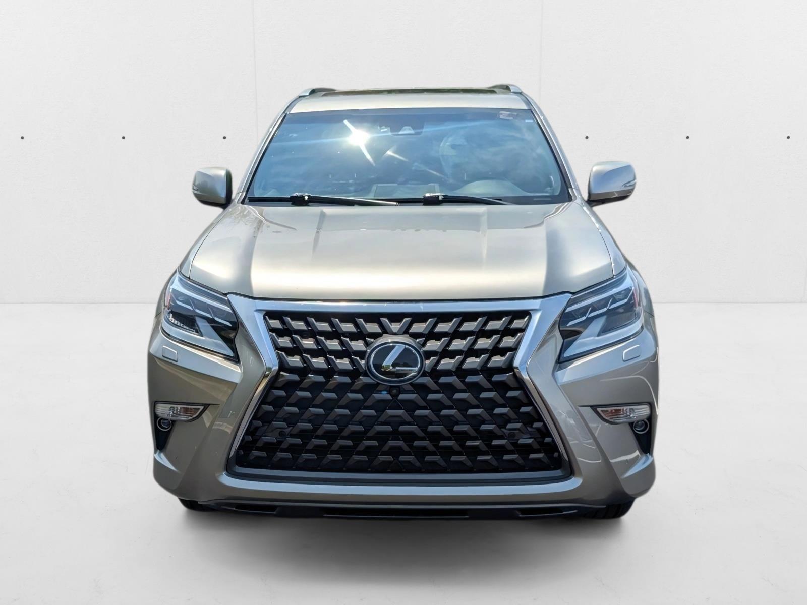 2020 Lexus GX 460 Luxury photo 2