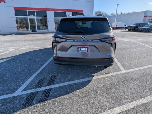 2024 TOYOTA SIENNA - Image 6