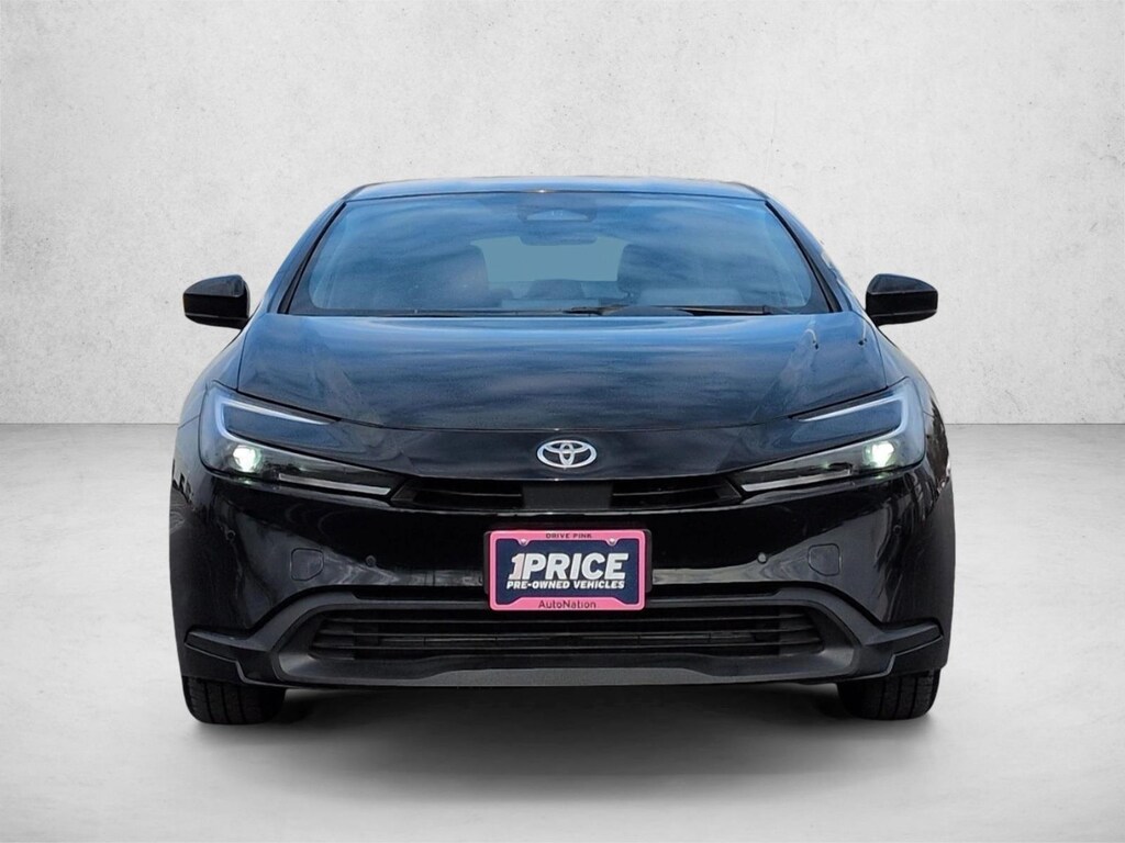 Used 2025 Toyota Prius LE Hatchback
