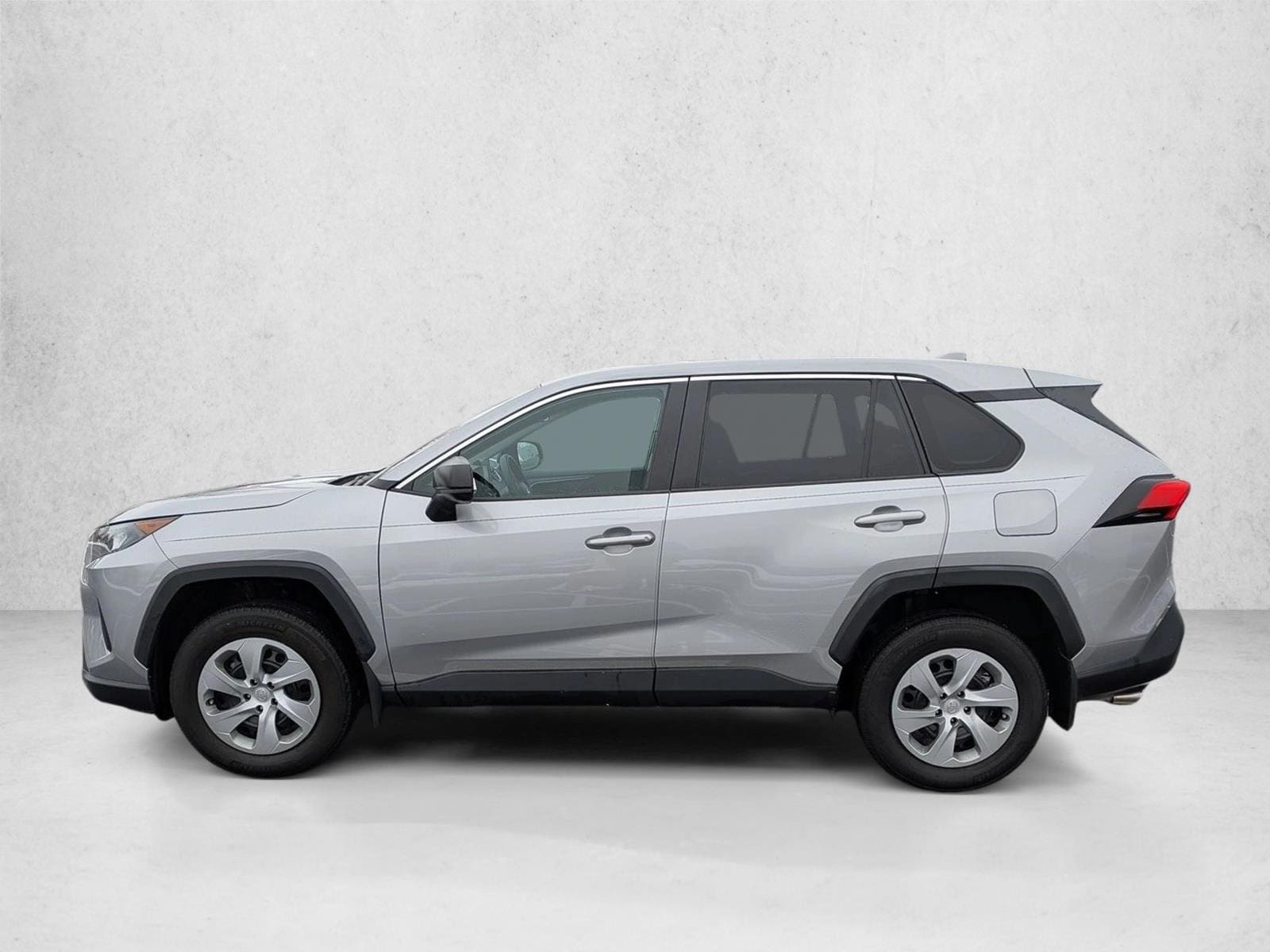 2022 TOYOTA RAV4 - Image 9