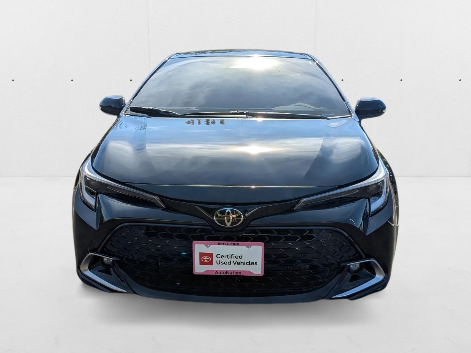 2025 Toyota Corolla XSE photo 2