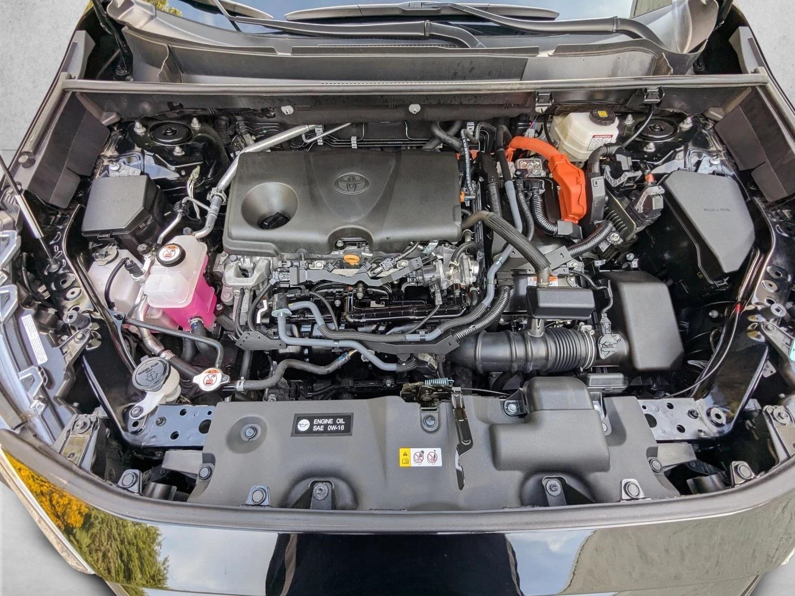 2025 TOYOTA RAV4 - Image 21