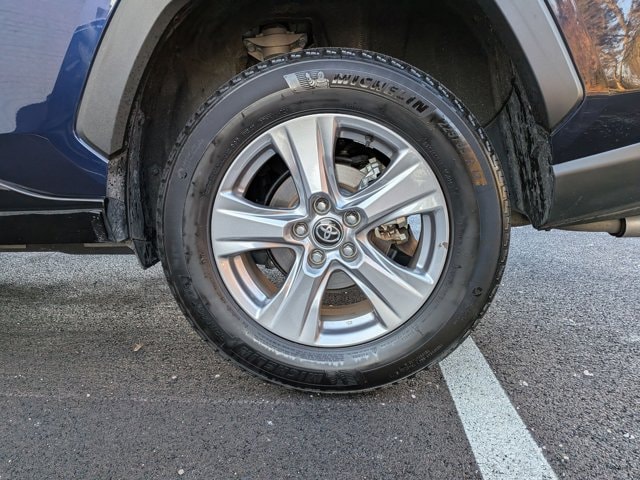 2025 TOYOTA RAV4 - Image 20