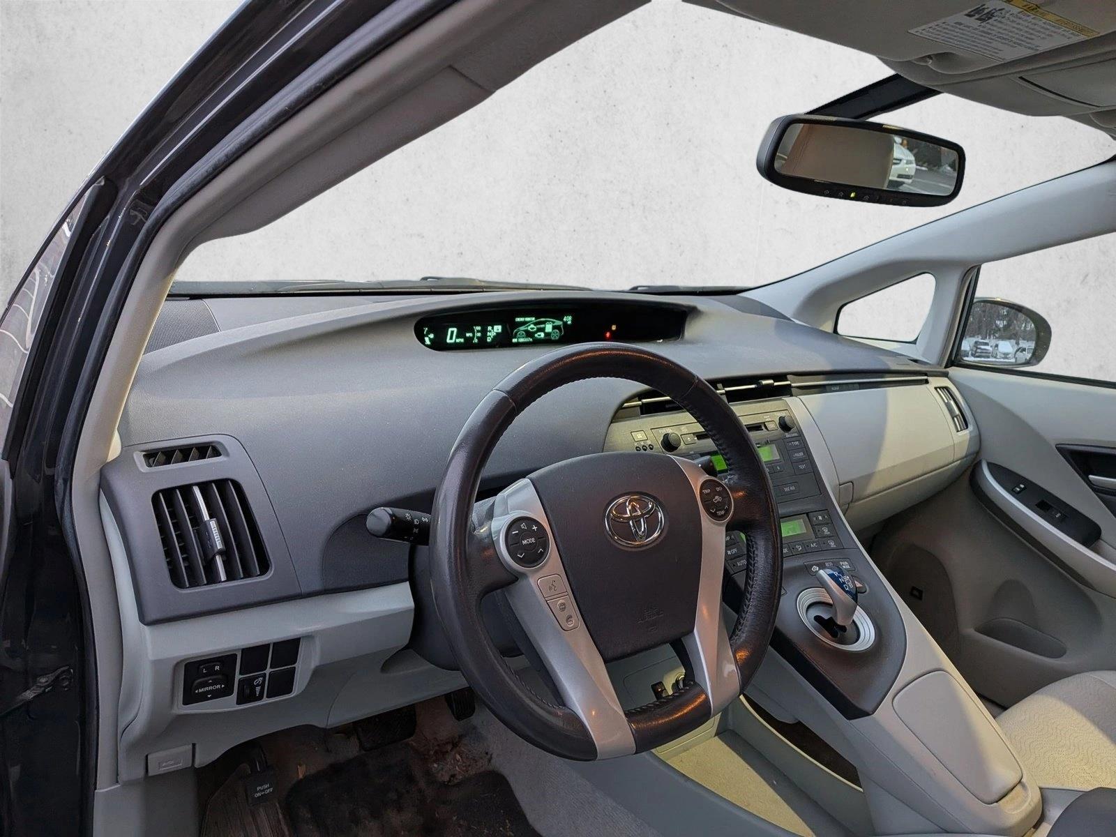 2010 TOYOTA PRIUS - Image 9