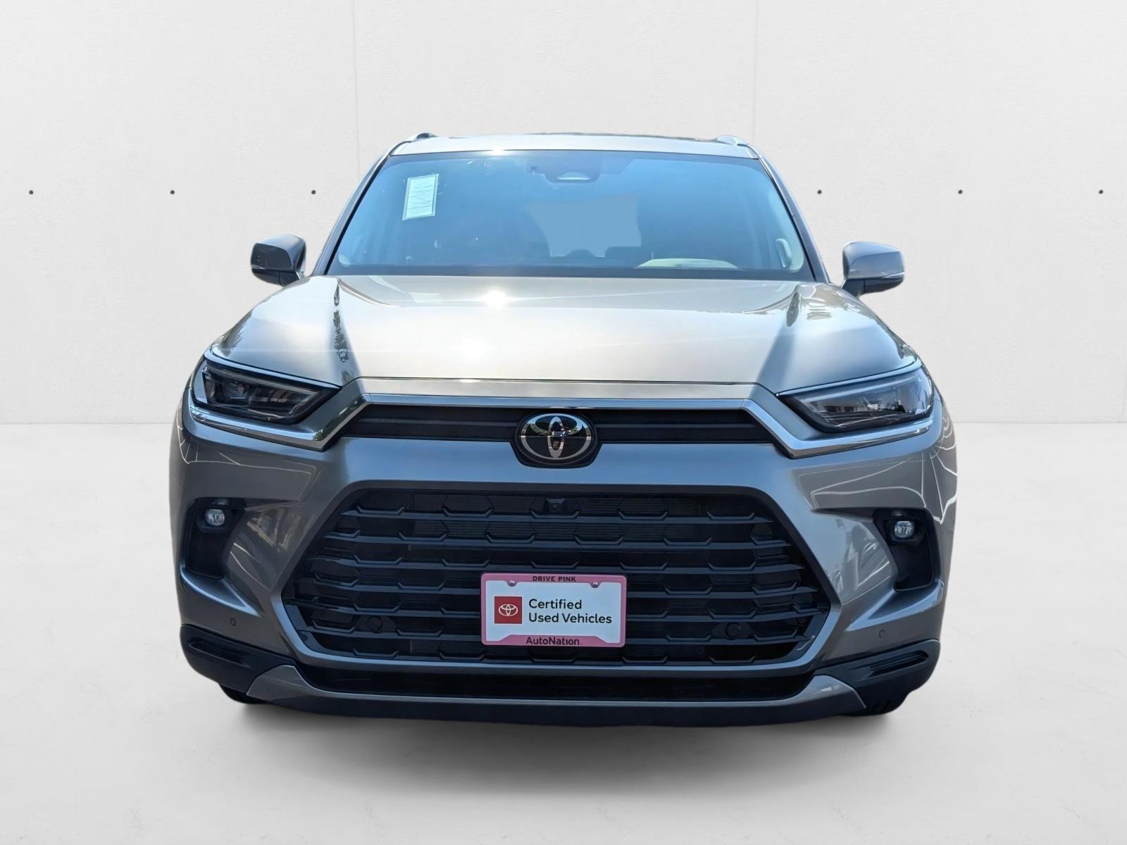 2025 Toyota Grand Highlander Limited photo 2