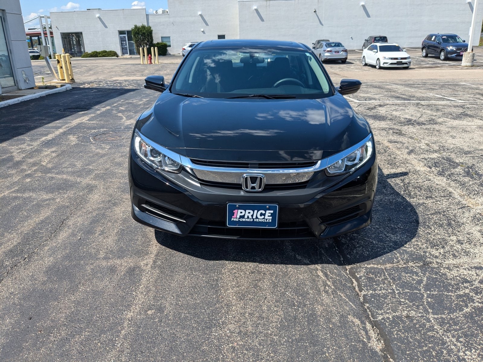 Used 2017 Honda Civic EX with VIN 19XFC2F74HE027707 for sale in Libertyville, IL
