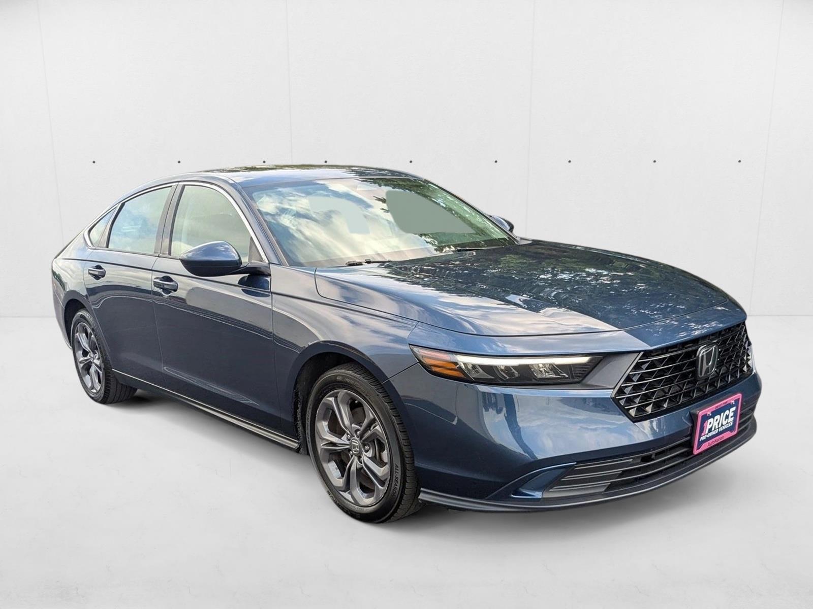 2023 Honda Accord EX photo 3