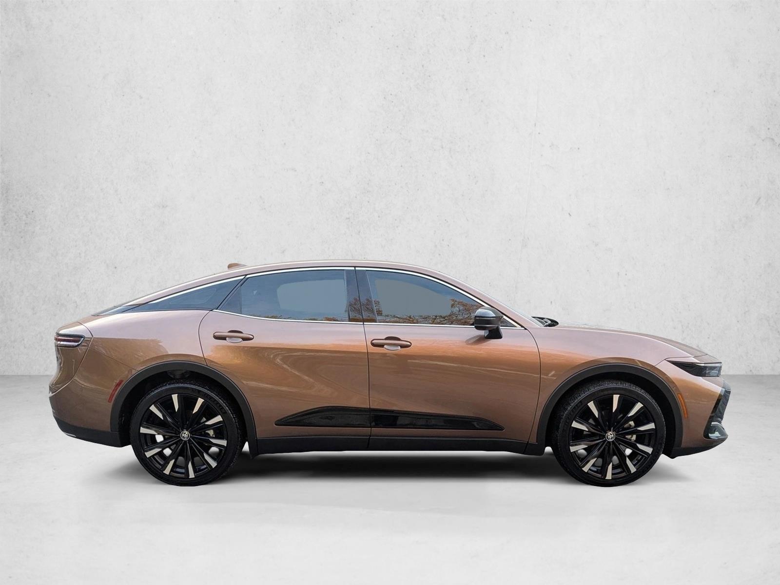 2026 TOYOTA CROWN - Image 4