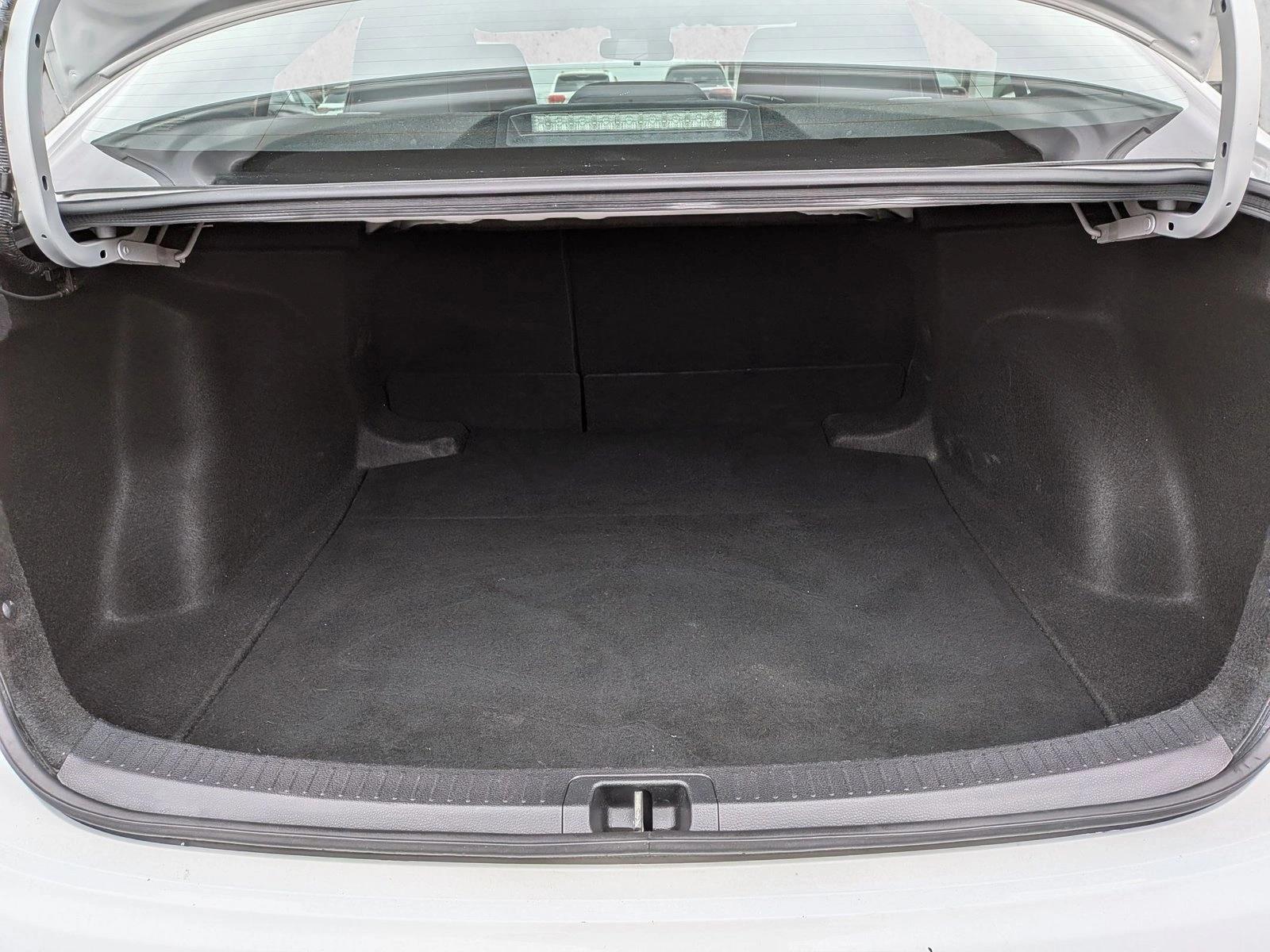 2023 TOYOTA COROLLA - Image 7