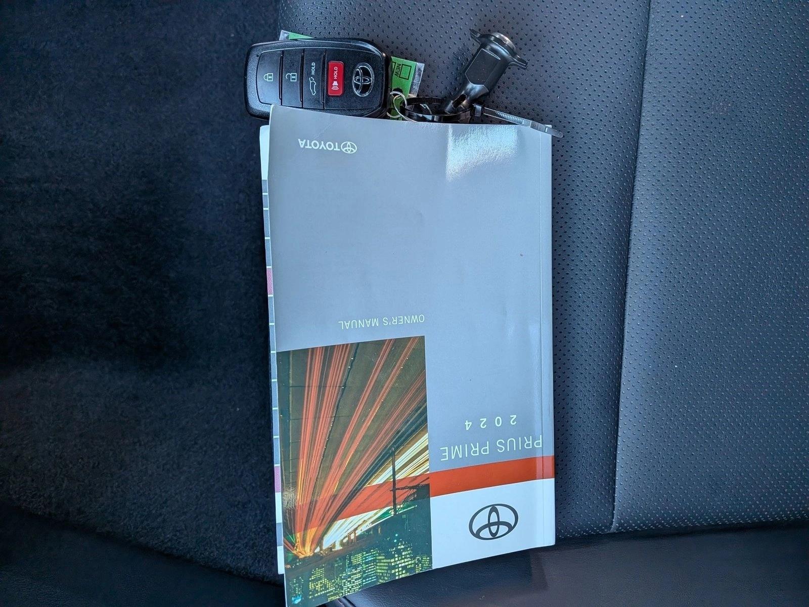 2024 TOYOTA PRIUS PRIME (PHEV) - Image 25