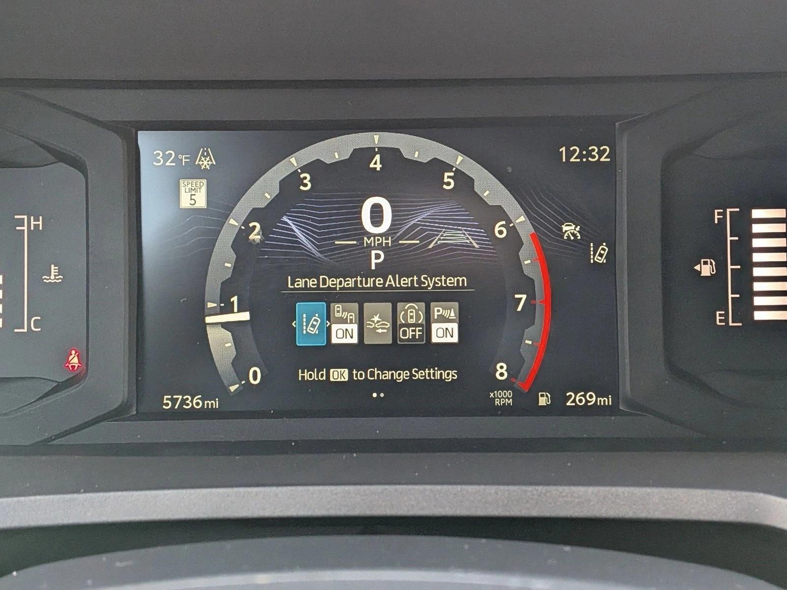 2025 TOYOTA TACOMA - Image 11