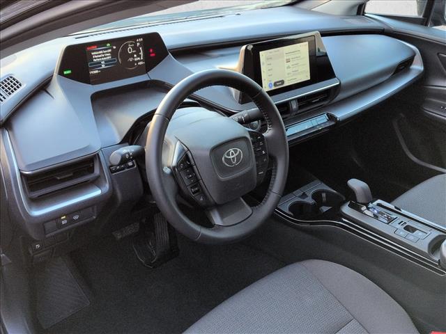 2025 TOYOTA PRIUS - Image 10