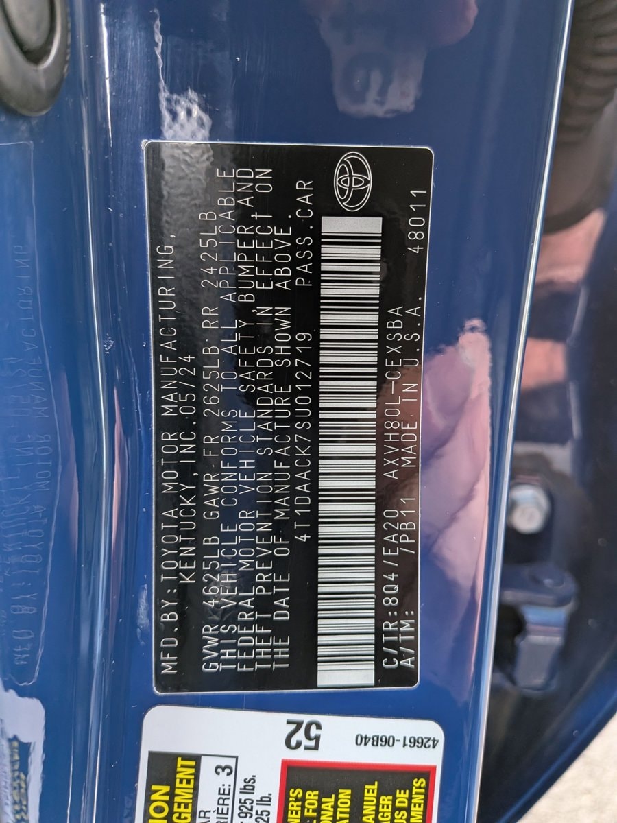 2025 TOYOTA CAMRY - Image 24