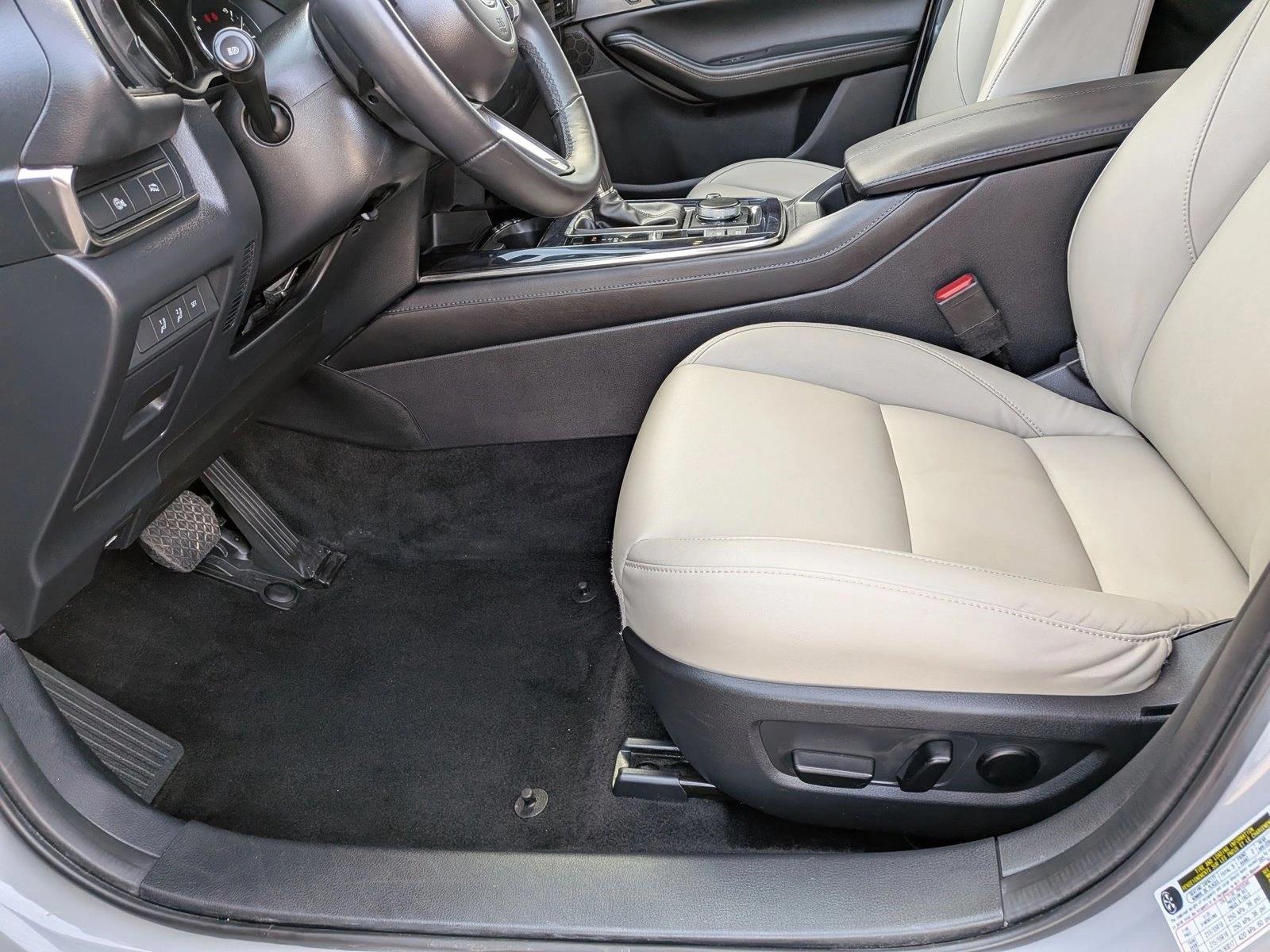 2025 MAZDA CX-30 - Image 15