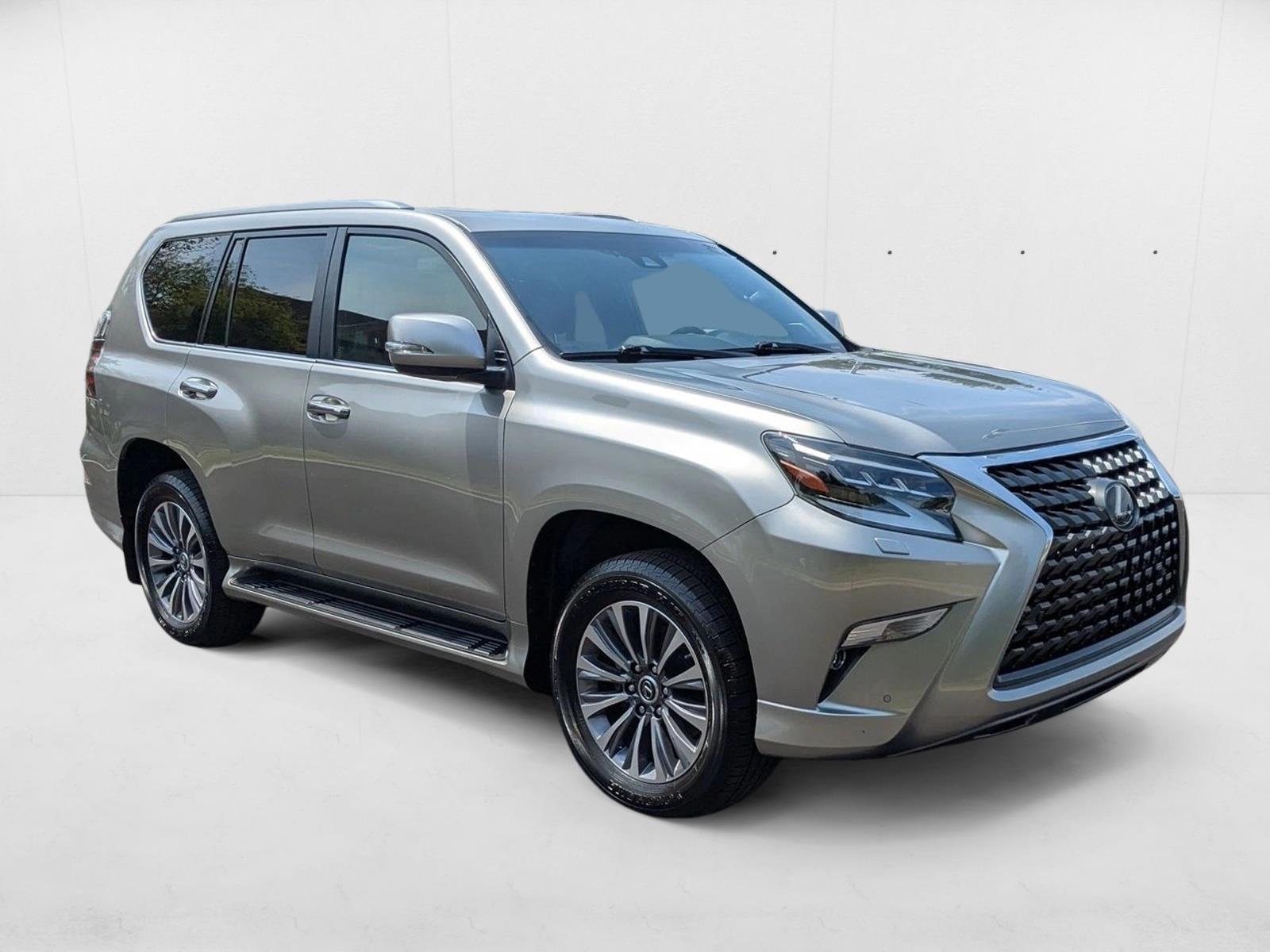 2020 Lexus GX 460 Luxury photo 3