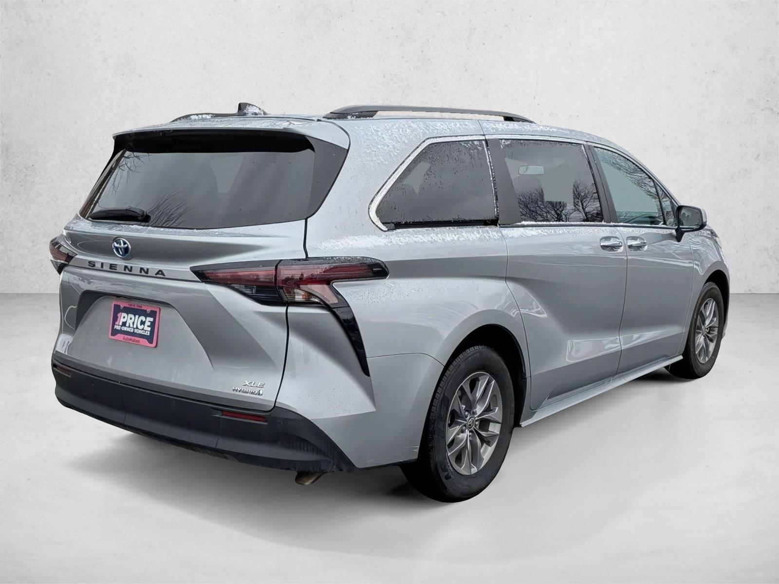 2024 TOYOTA SIENNA - Image 5