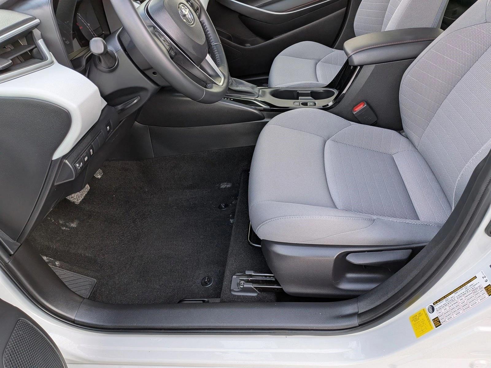 2025 TOYOTA COROLLA - Image 15