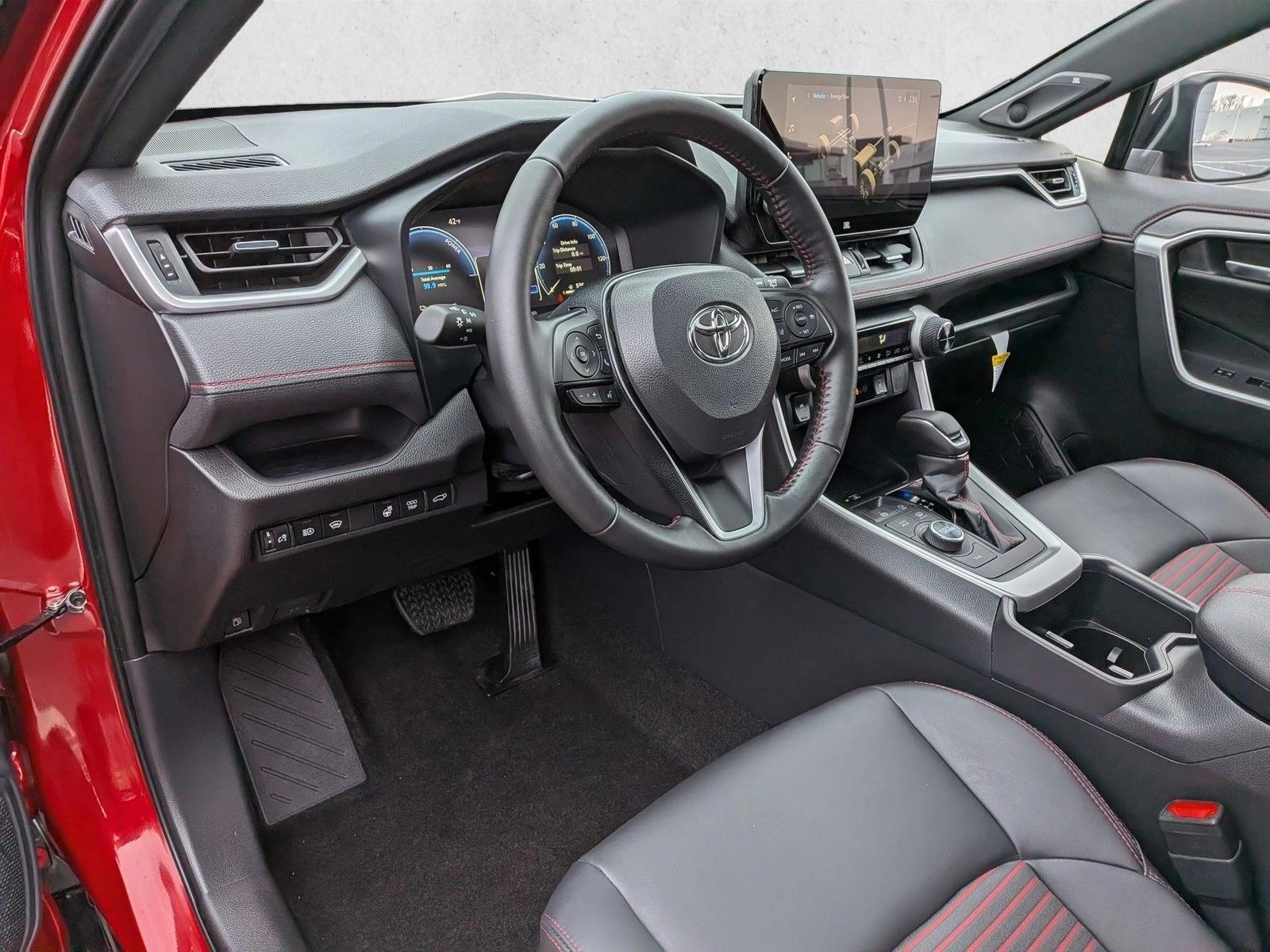 2025 TOYOTA RAV4 PRIME (PHEV) - Image 10