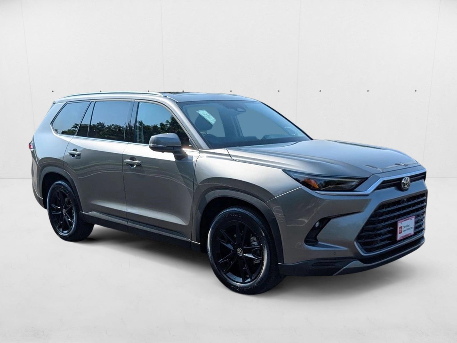 2025 Toyota Grand Highlander Limited photo 3