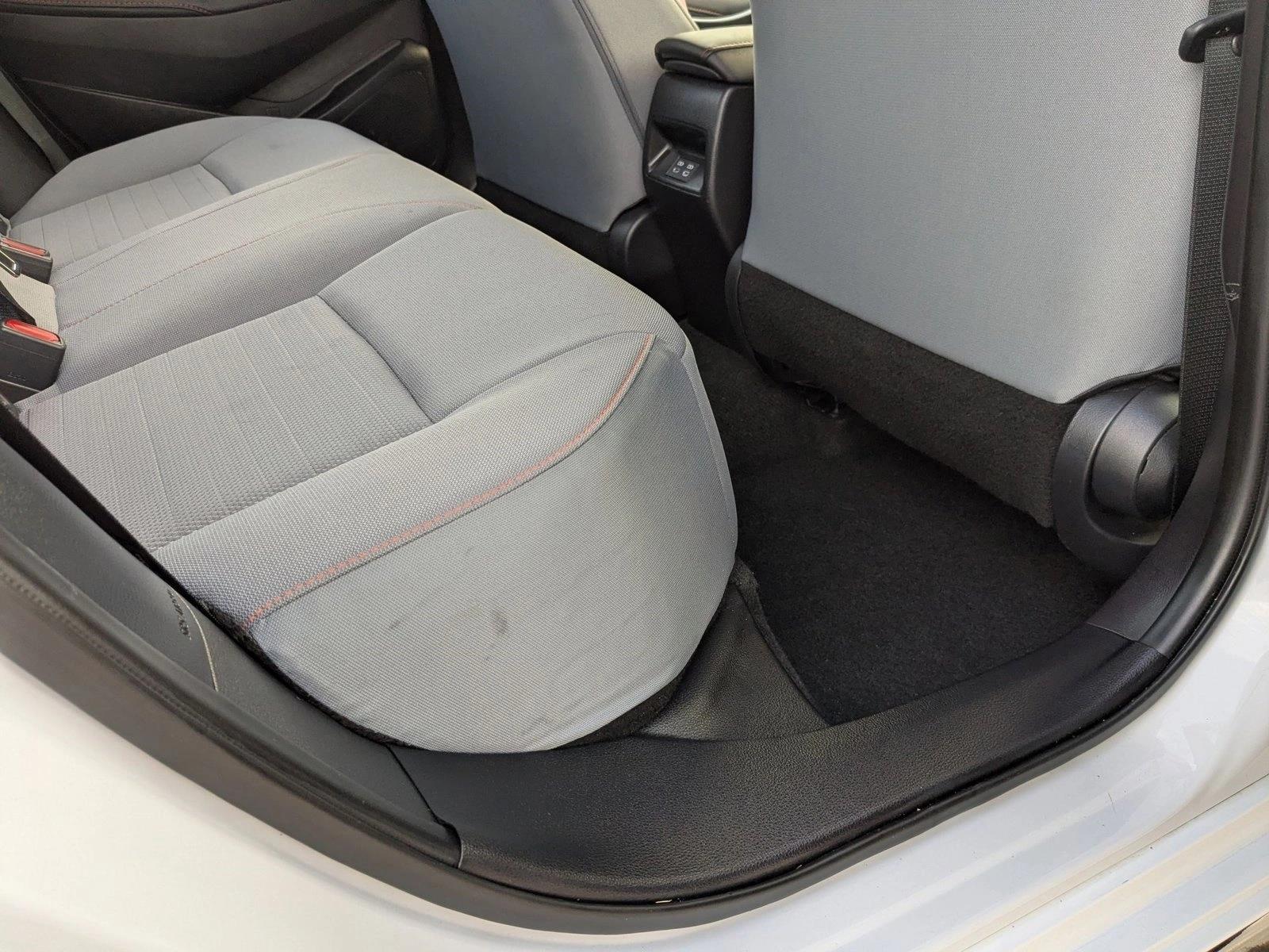 2025 TOYOTA COROLLA - Image 17