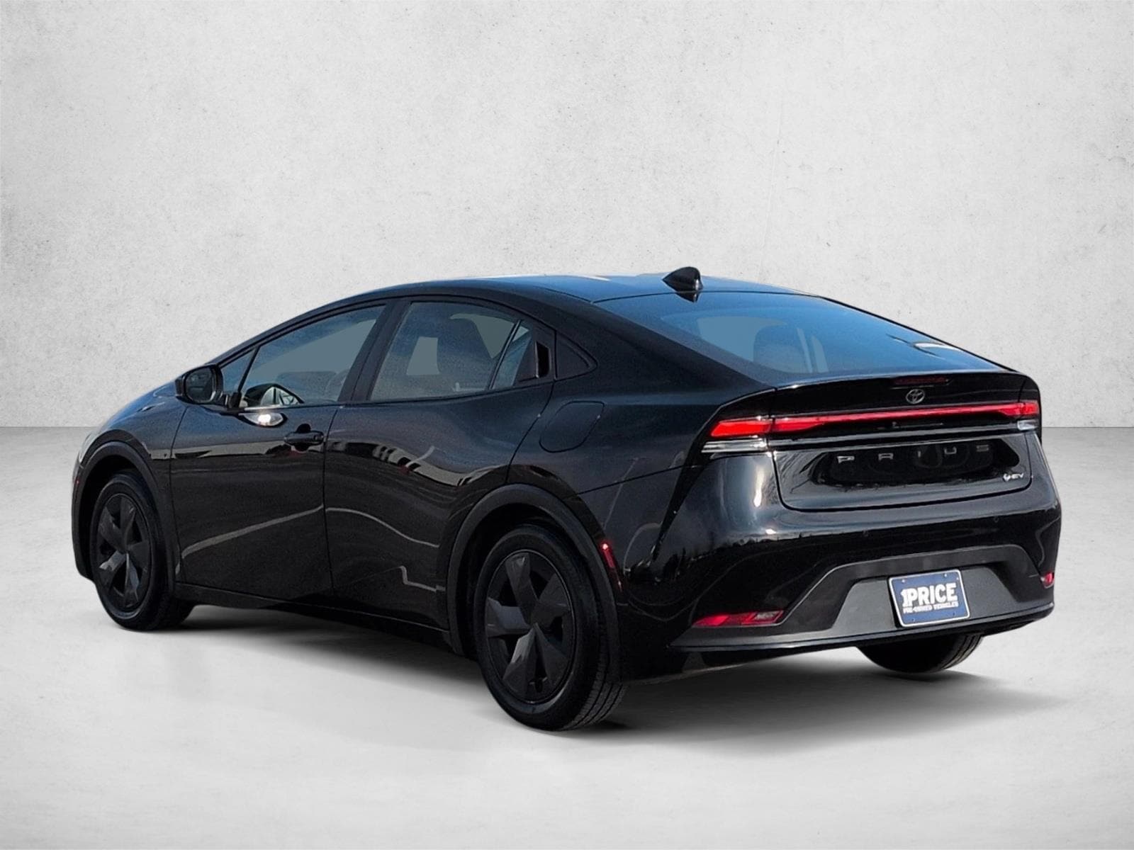 2025 TOYOTA PRIUS - Image 8