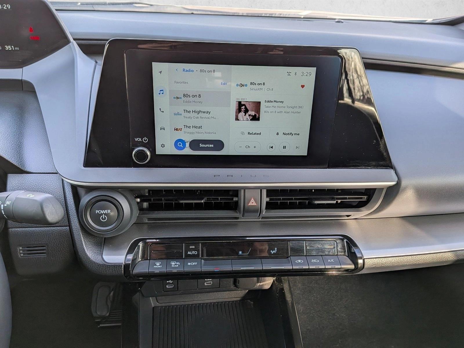 2025 TOYOTA PRIUS - Image 15