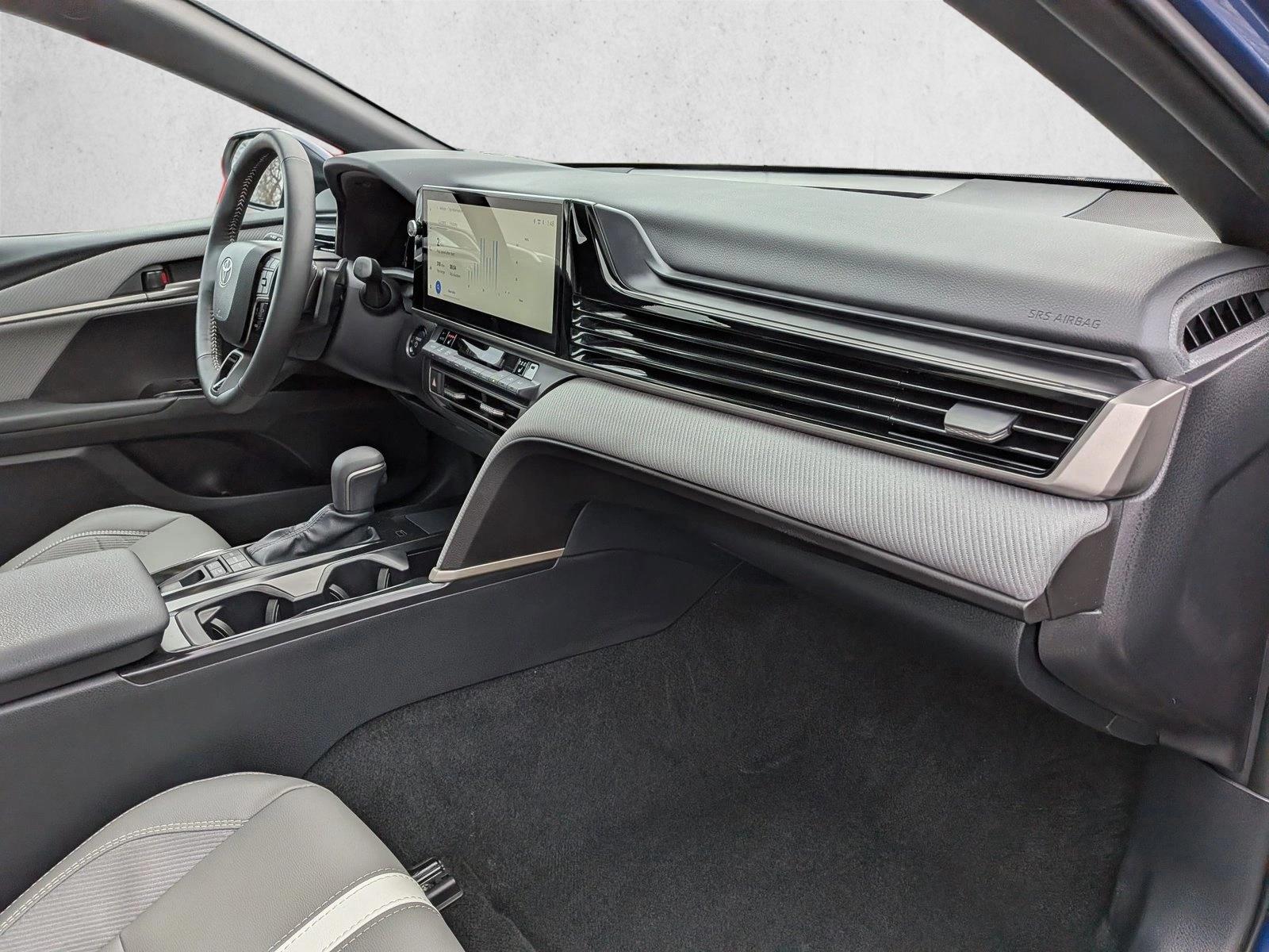 2026 TOYOTA CAMRY - Image 21