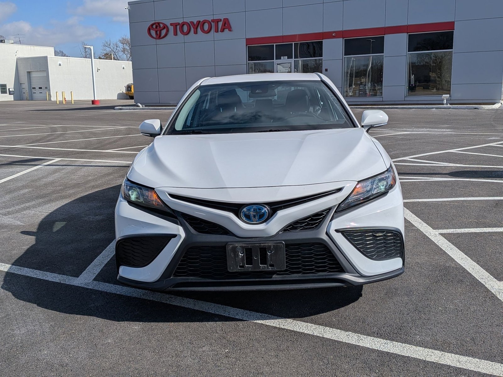 2022 TOYOTA CAMRY - Image 2