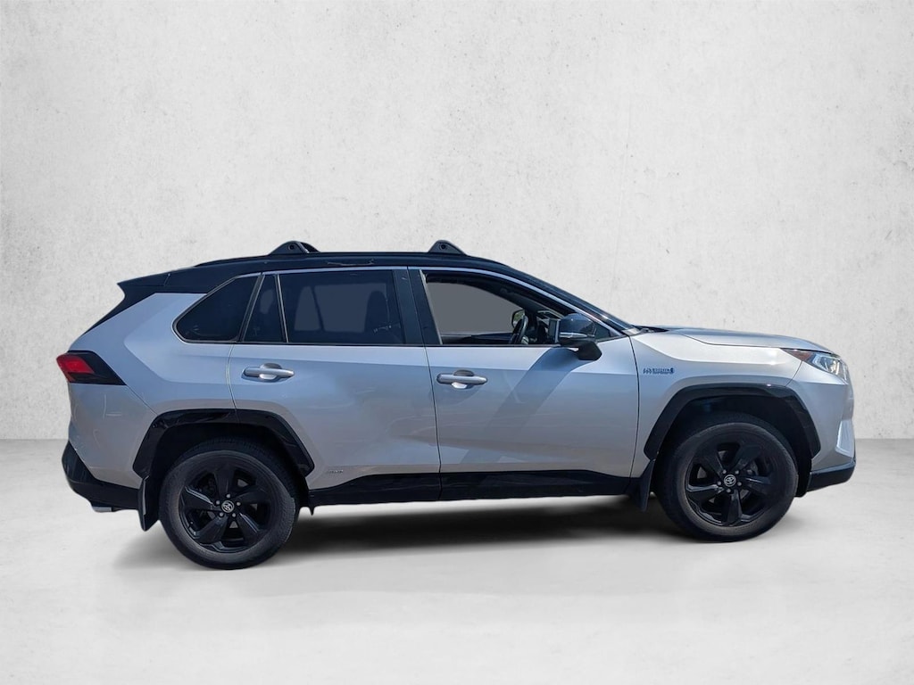 Used 2020 Toyota RAV4 Hybrid XSE SUV
