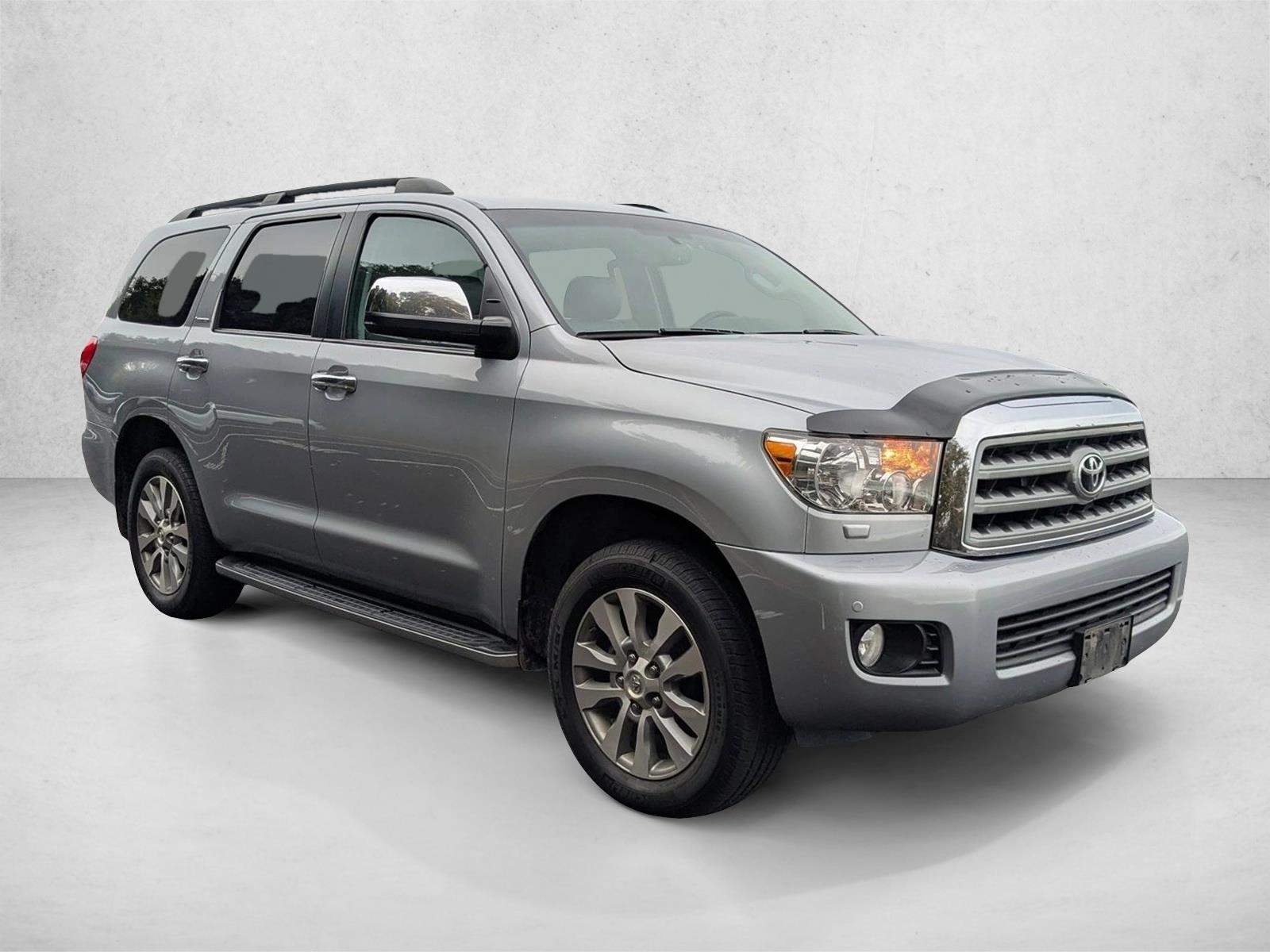 2016 Toyota Sequoia Limited photo 3