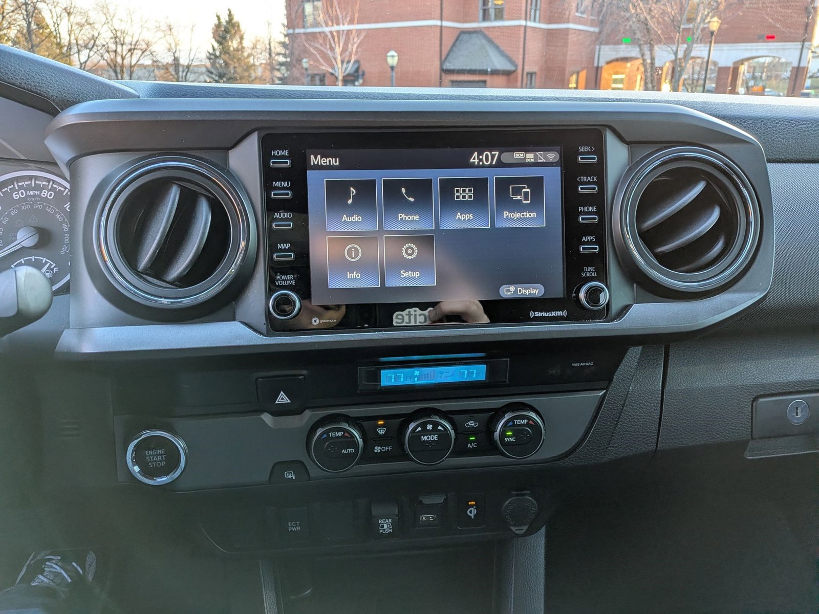 2021 TOYOTA TACOMA - Image 12