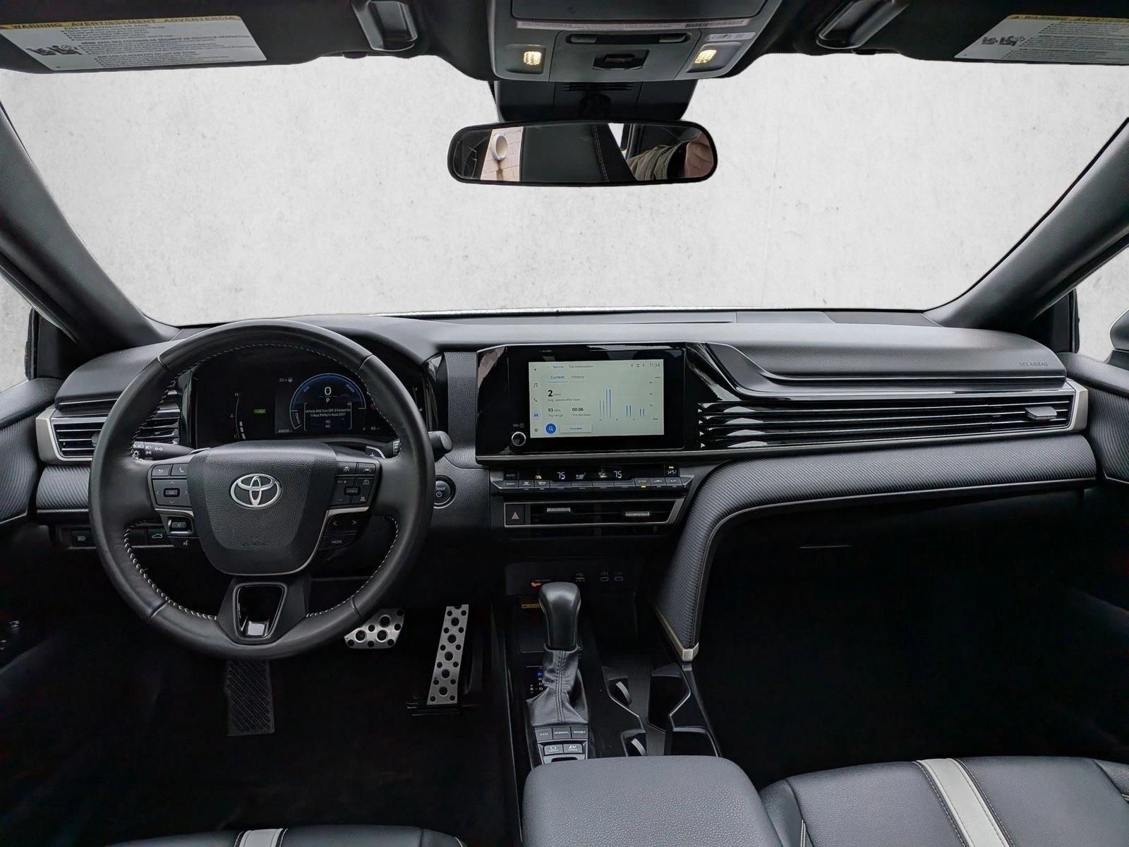 2025 TOYOTA CAMRY - Image 18