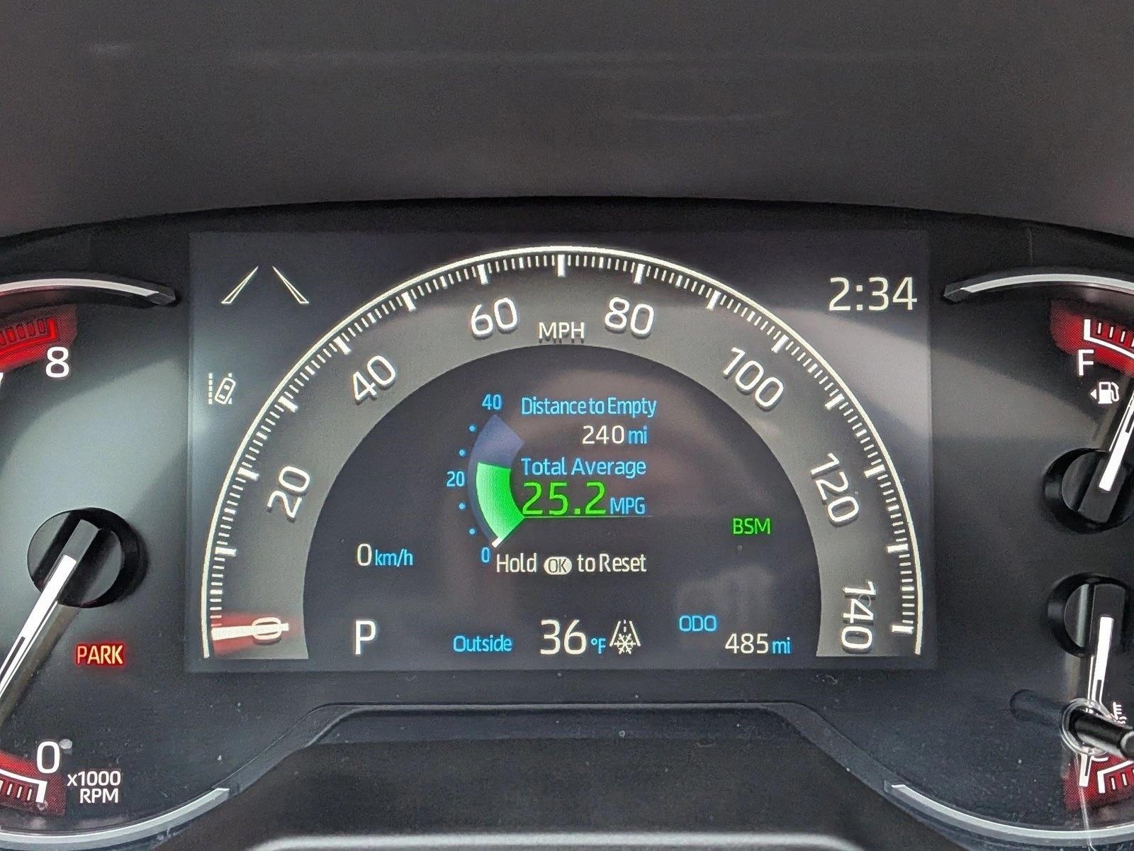 2025 TOYOTA RAV4 - Image 11