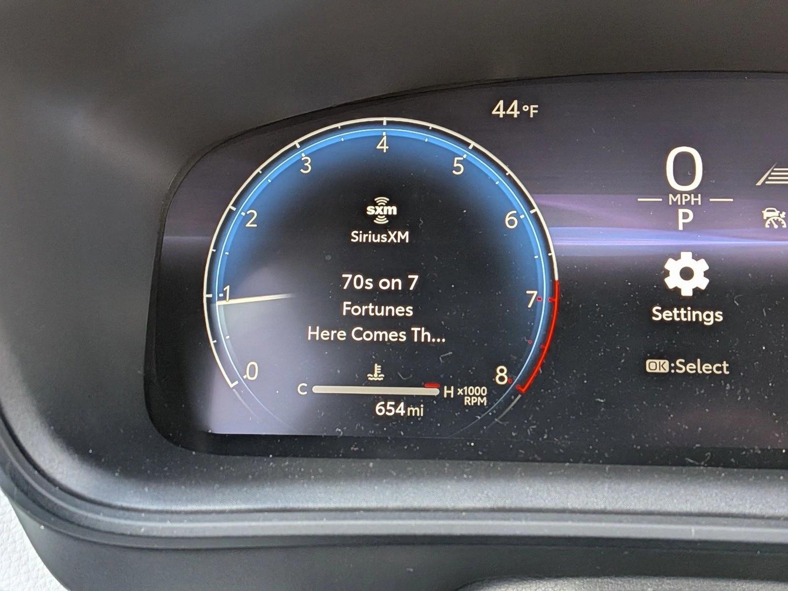 2026 TOYOTA COROLLA - Image 10