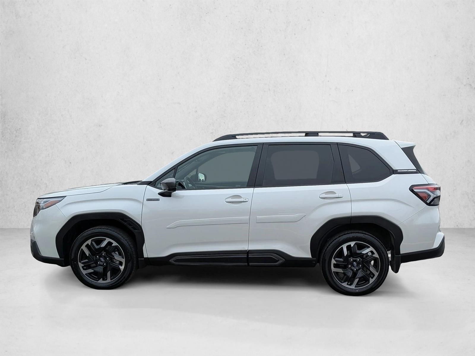 2025 SUBARU FORESTER - Image 9