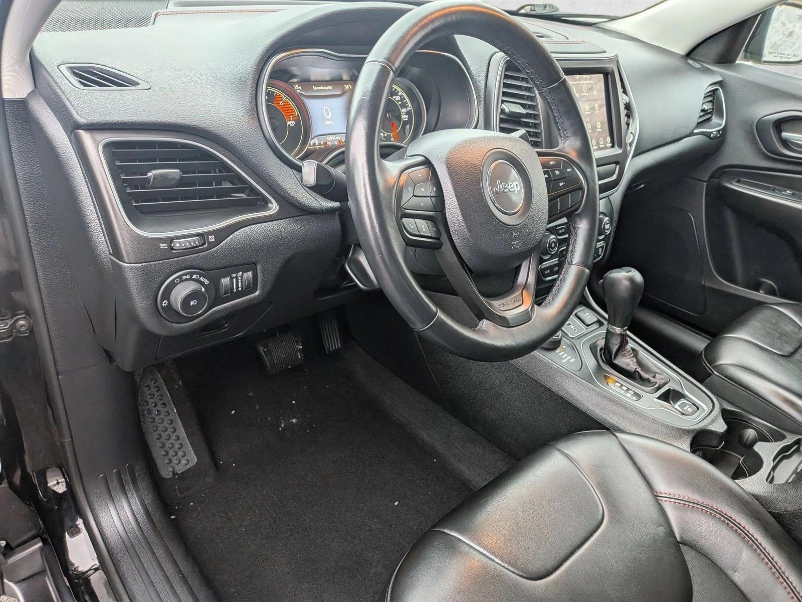 2019 JEEP CHEROKEE - Image 10