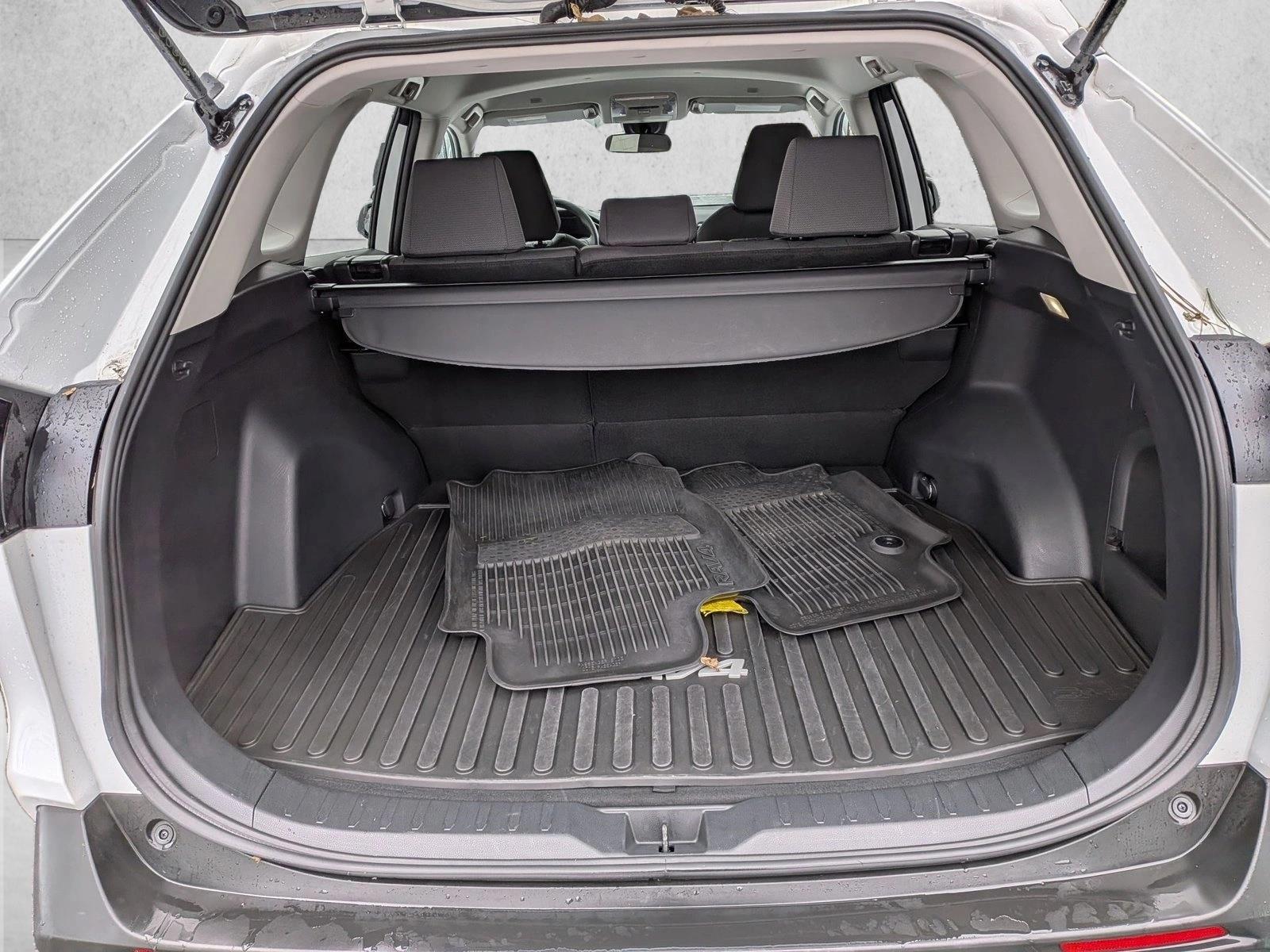 2023 TOYOTA RAV4 - Image 7