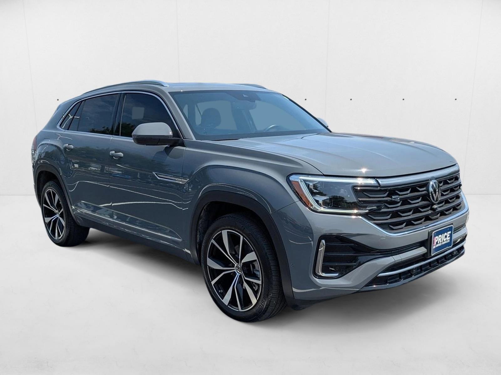 2024 Volkswagen Atlas Cross Sport SEL Premium R-Line photo 3