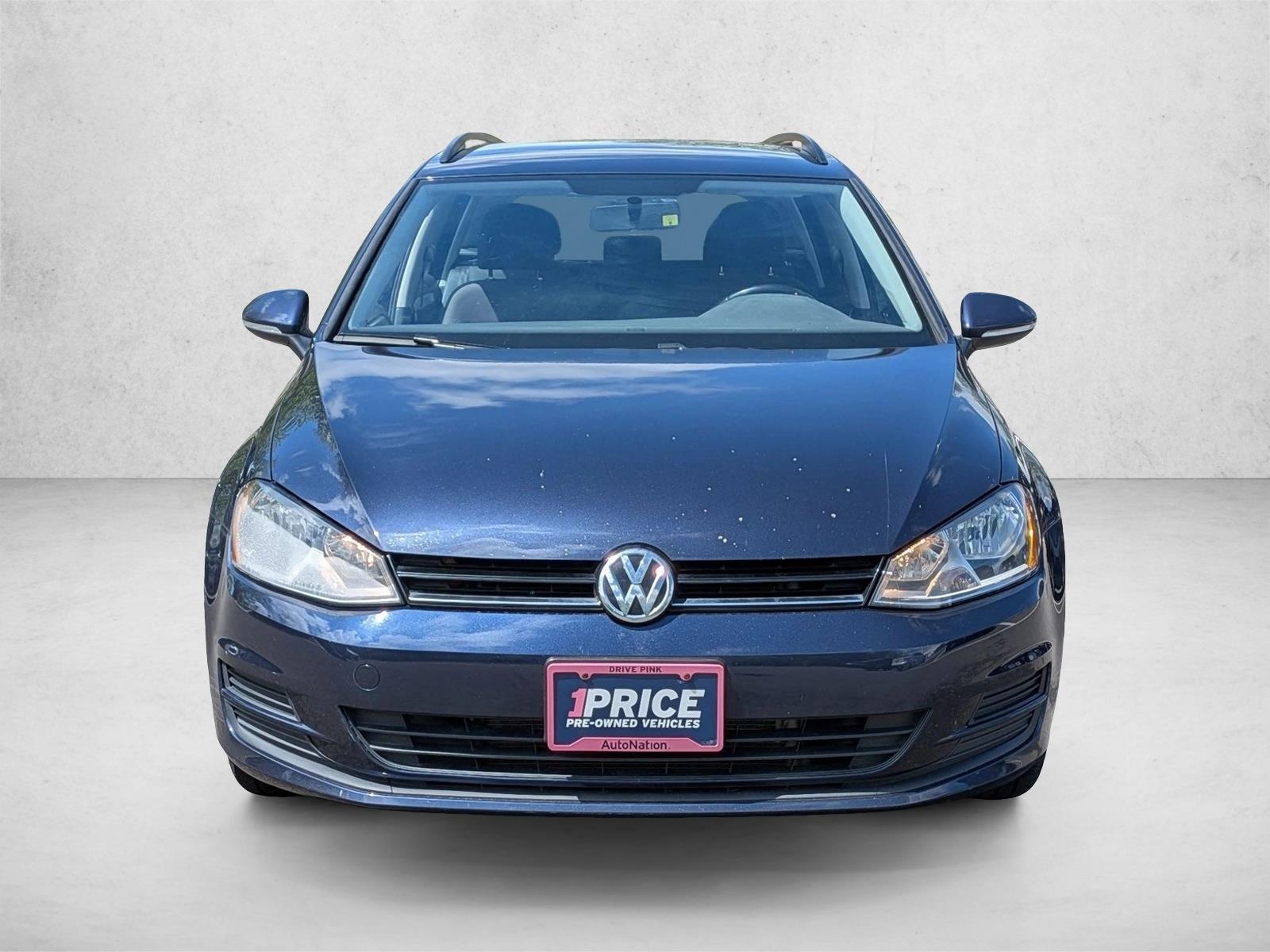 Used 2017 Volkswagen Golf SportWagen S with VIN 3VWC17AU4HM502598 for sale in Libertyville, IL