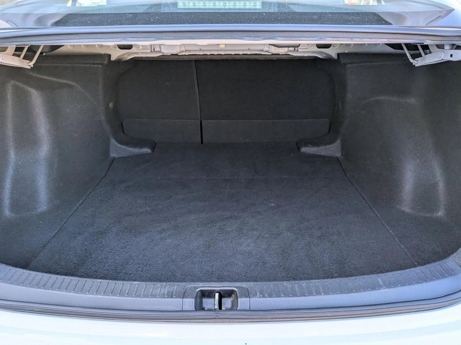 2023 TOYOTA COROLLA - Image 7