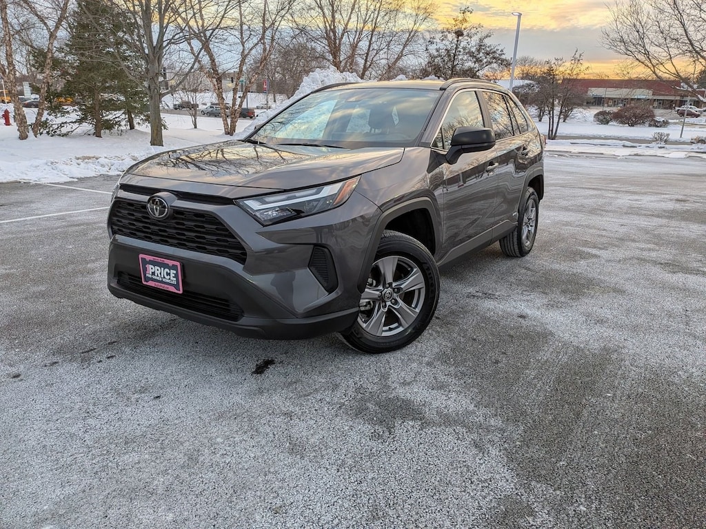 Used 2025 Toyota RAV4 Hybrid LE SUV