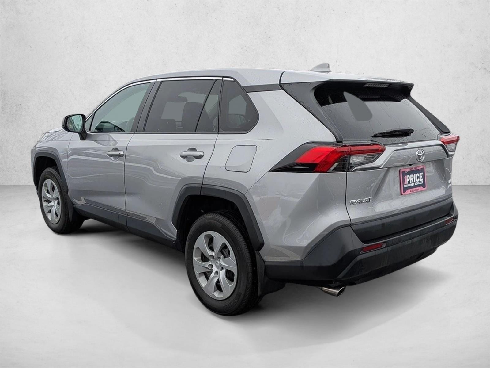 2022 TOYOTA RAV4 - Image 8